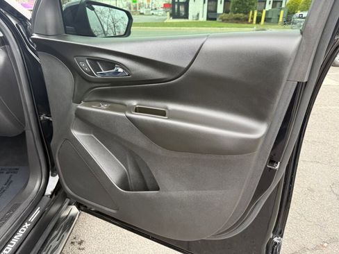 Used 2021 Chevrolet Equinox LT image 26