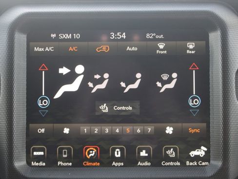 Used 2023 Jeep Wrangler Unlimited Sahara w/ Cold Weather Group AWD/4WD image 27