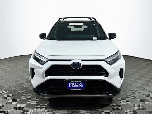 Used 2023 Toyota RAV4 XSE AWD/4WD image 2