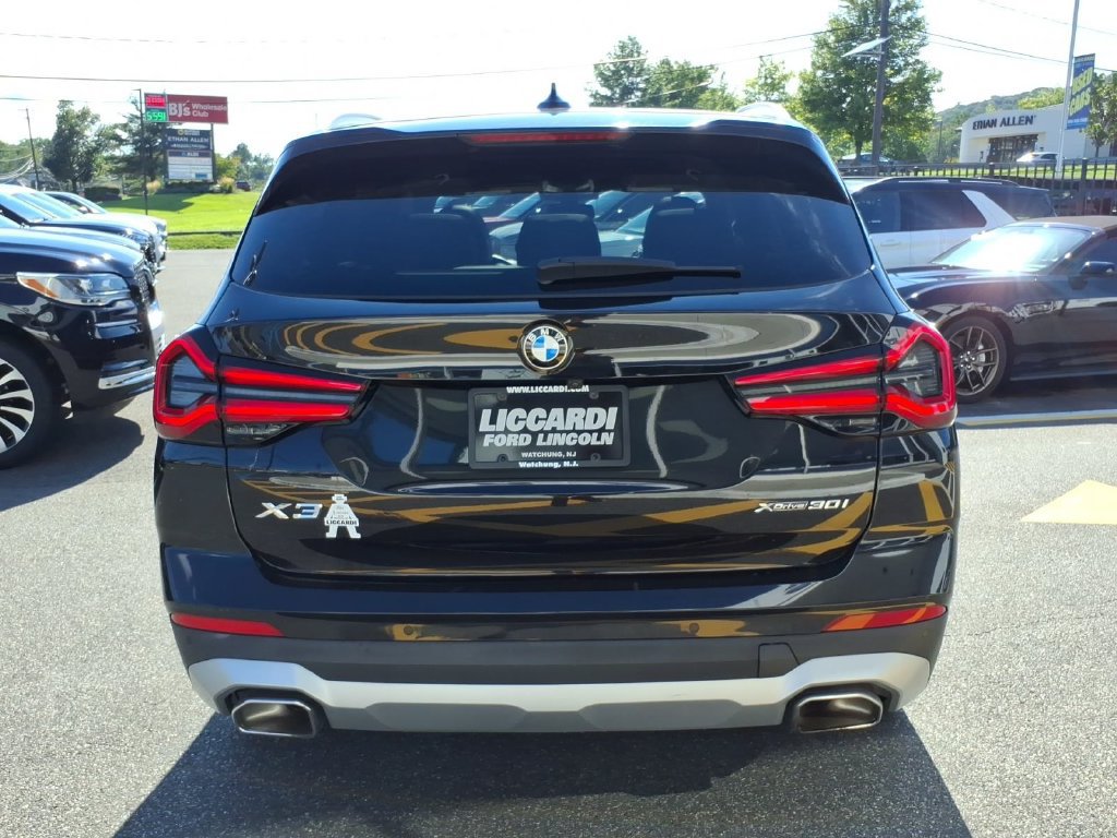 Used 2022 BMW X3 xDrive30i AWD/4WD image 5