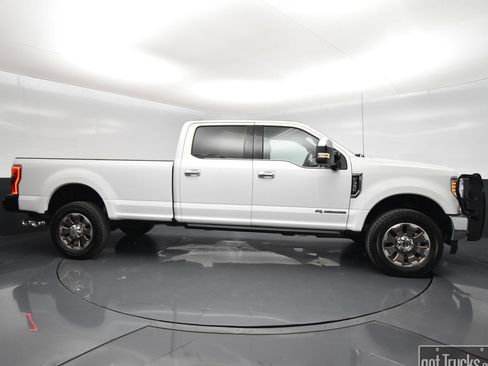Used 2017 Ford F350 King Ranch w/ King Ranch Ultimate Package AWD/4WD image 52
