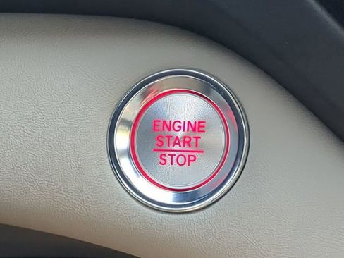 Used 2025 Acura RDX w/ Technology Package image 28