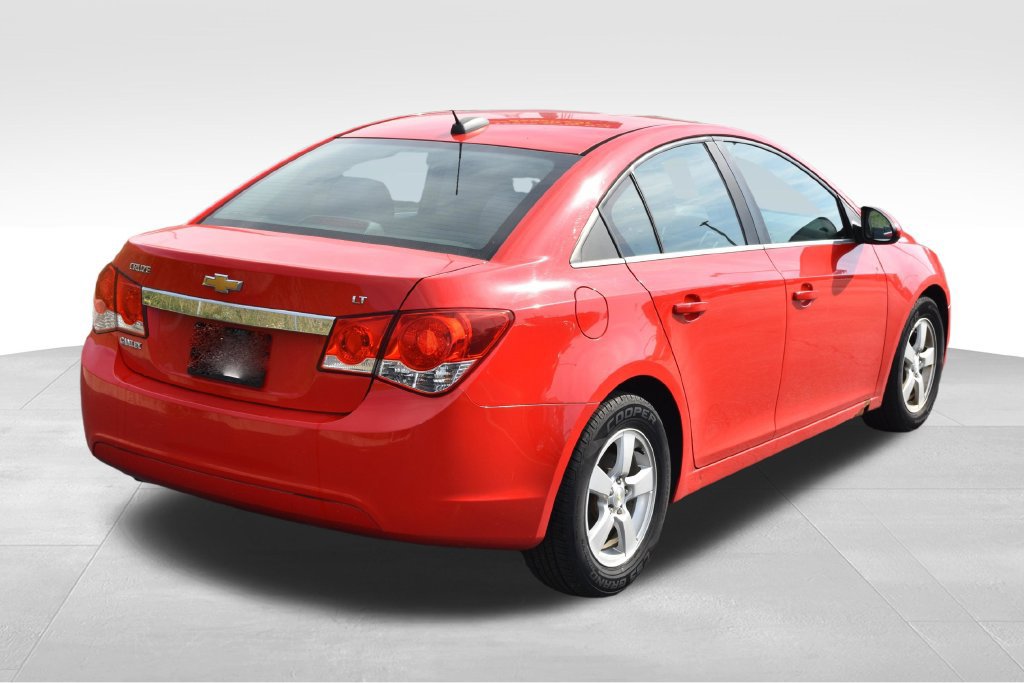 Used 2016 Chevrolet Cruze LT FWD image 9