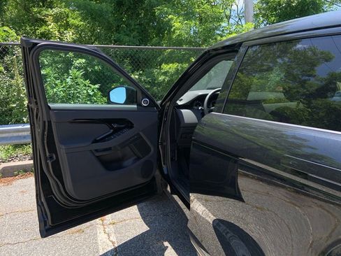 Certified 2024 Land Rover Range Rover Evoque S image 10