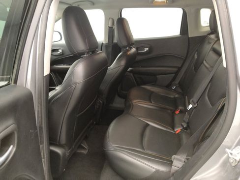 Used 2019 Jeep Compass Limited FWD image 18