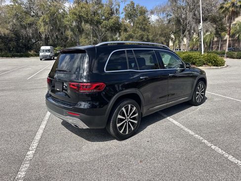 Used 2022 Mercedes-Benz GLB 250 image 4