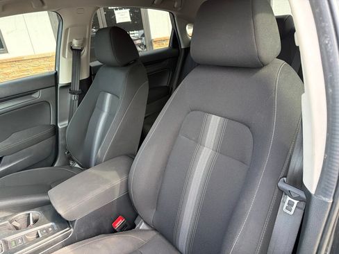 Used 2024 Honda Civic LX image 3