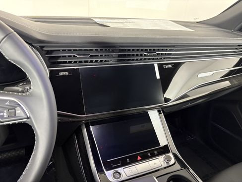 New 2026 Audi Q8 Premium Plus image 17