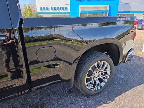 New 2026 Chevrolet Silverado 1500 LT w/ Safety Package AWD/4WD image 17