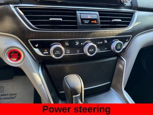Used 2019 Honda Accord EX image 18