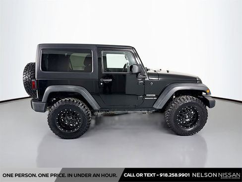 Used 2012 Jeep Wrangler Sport w/ Connectivity Group AWD/4WD image 4