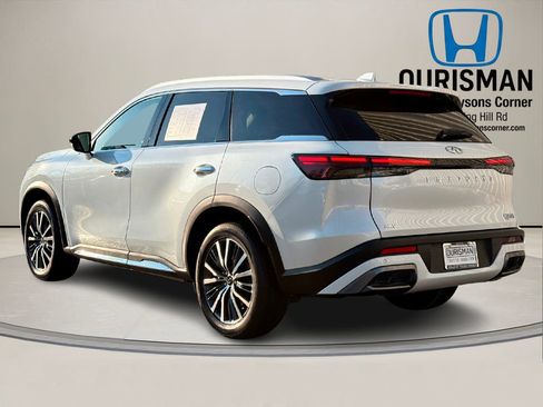 Used 2023 INFINITI QX60 Sensory image 3