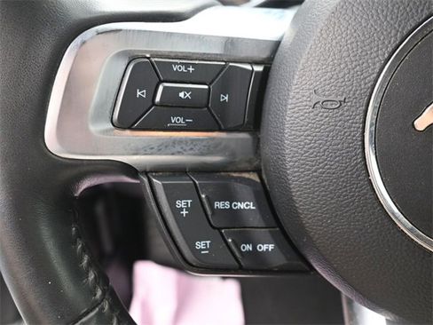 Used 2020 Ford Mustang Premium image 17