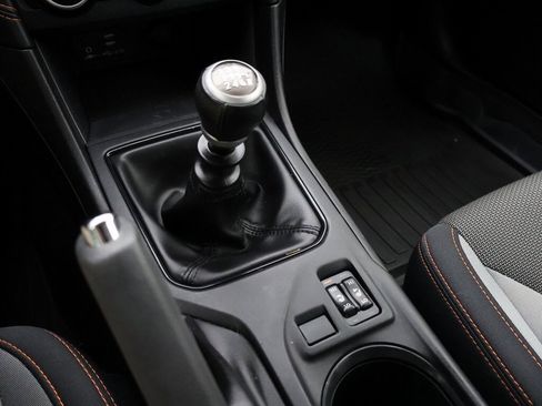 Used 2022 Subaru Crosstrek 2.0i Premium w/ Popular Package #4 image 39