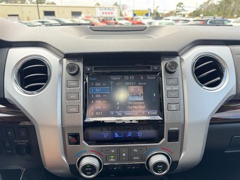 Used 2016 Toyota Tundra Limited w/ Limited Premium Package image 16