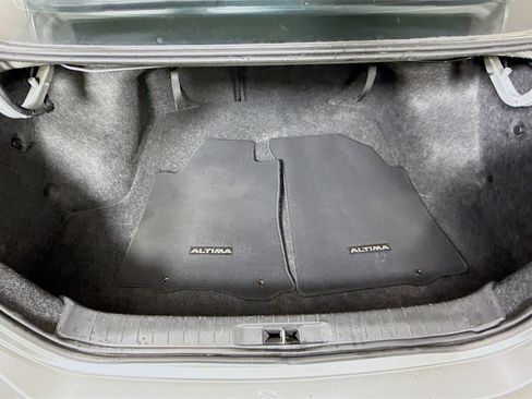 Used 2014 Nissan Altima 2.5 S w/ Display Audio Package image 31