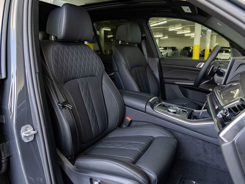 New 2026 BMW X5 M60i AWD/4WD image 36
