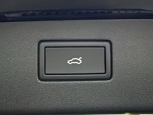 New 2026 Volkswagen Tiguan SEL R-Line image 27