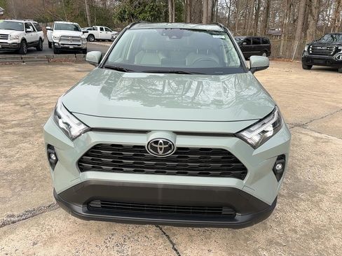 Used 2023 Toyota RAV4 XLE Premium image 1