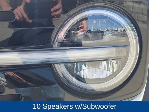 Used 2024 Ford Bronco Wildtrak image 10