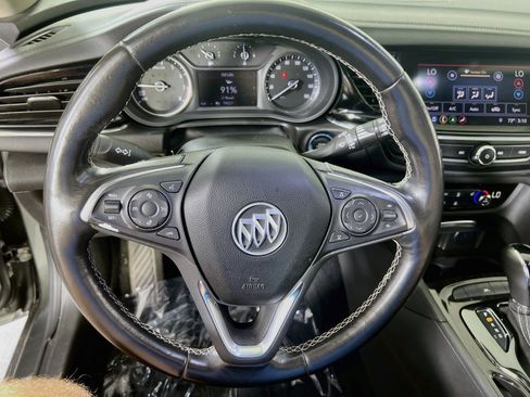 Used 2019 Buick Regal Essence w/ Driver Confidence Package I AWD/4WD image 11