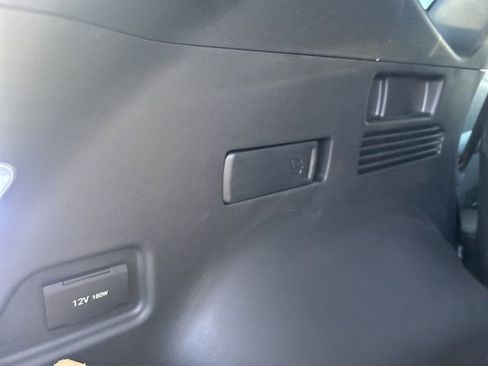 New 2026 Hyundai Tucson Limited image 32