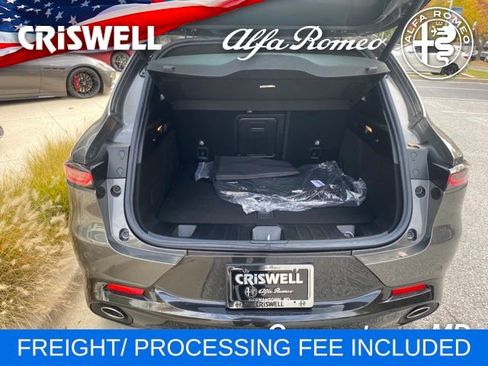 New 2024 Alfa Romeo Tonale Veloce image 9