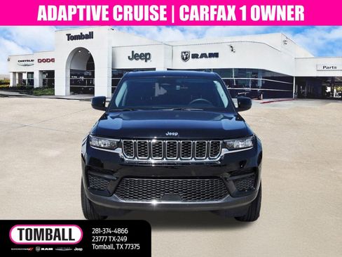 Used 2023 Jeep Grand Cherokee Laredo AWD/4WD image 2