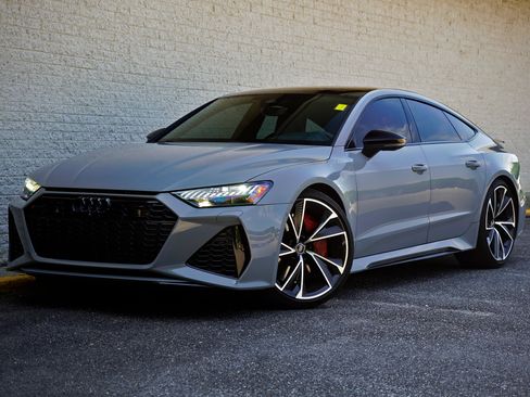 Used 2022 Audi RS 7 Sportback AWD/4WD image 2