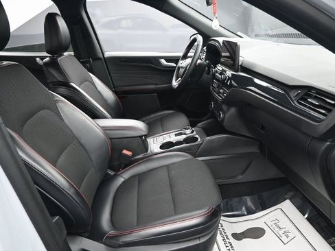 Used 2025 Ford Escape ST-Line image 35