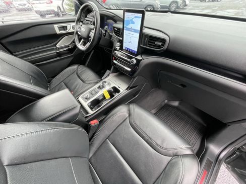 Certified 2022 Ford Explorer ST w/ Equipment Group 401A image 37