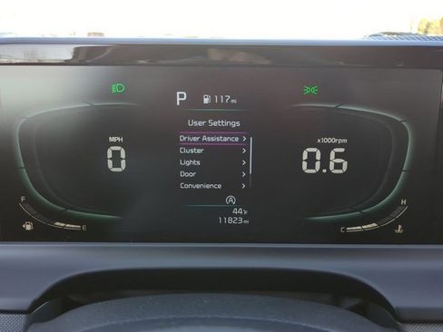 Used 2024 Kia Seltos LX image 10