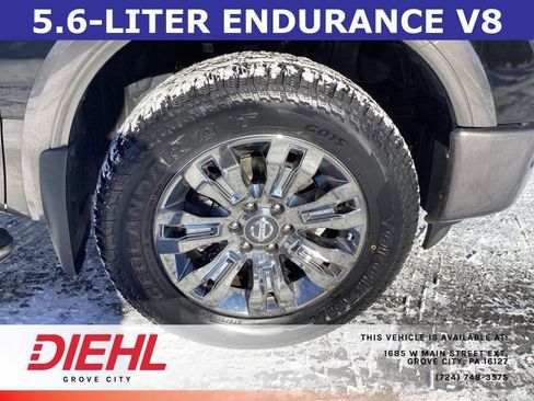 Used 2019 Nissan Titan Platinum Reserve image 9