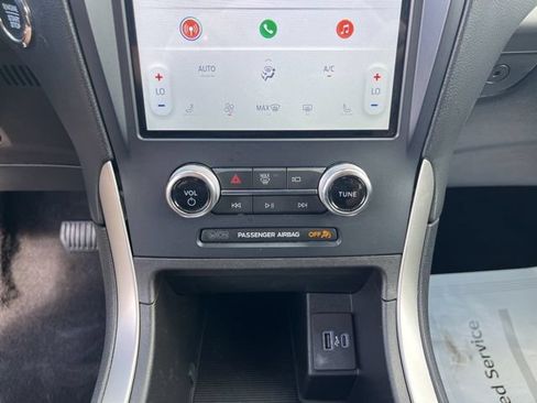 Used 2023 Ford Edge SEL AWD/4WD image 25