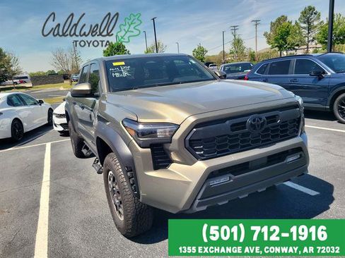 Certified 2024 Toyota Tacoma TRD Off-Road AWD/4WD image 34