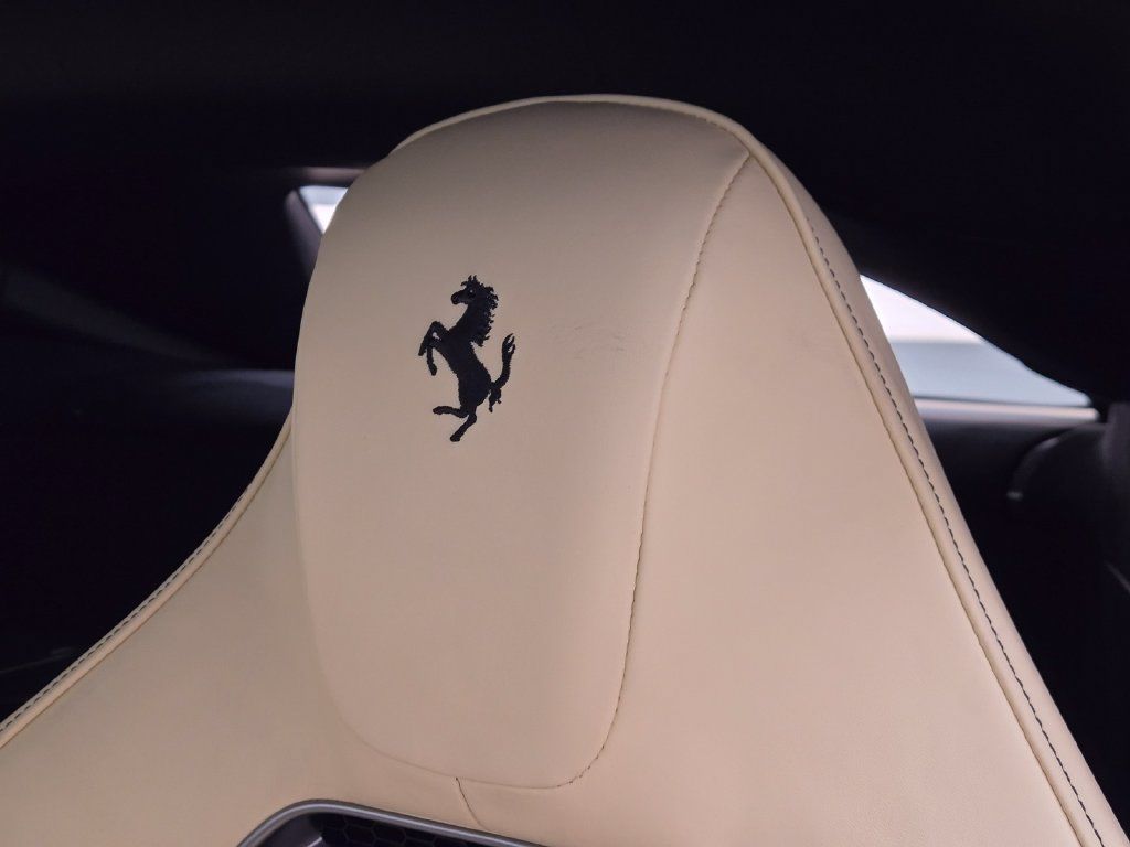 Used 2025 Ferrari 12Cilindri RWD image 28
