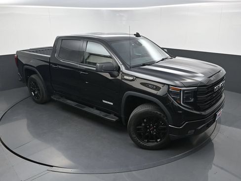 Used 2024 GMC Sierra 1500 Elevation w/ LPO, Elevation Black Package RWD image 31