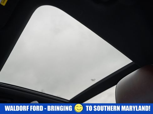 Used 2020 Ford Edge Titanium w/ Equipment Group 301A image 34