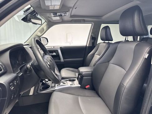 Used 2020 Toyota 4Runner SR5 image 4