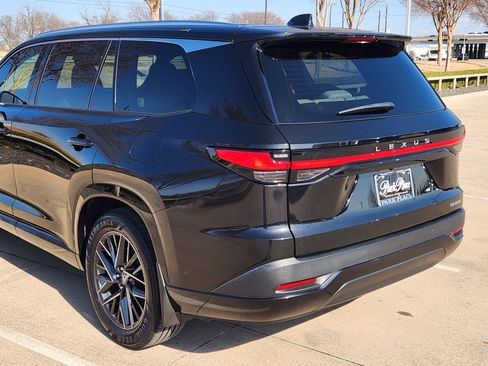 Used 2024 Lexus TX 350 FWD image 11