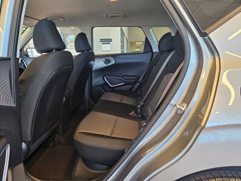 Used 2025 Kia Soul LX w/ LX Technology Package image 26