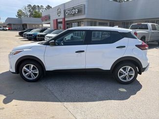 Certified 2025 Nissan Kicks Play S video 1