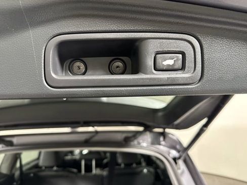 Used 2022 Honda Pilot EX-L image 37