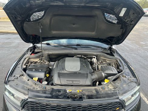 Used 2023 Dodge Durango R/T w/ Hemi Orange Plus Package image 35