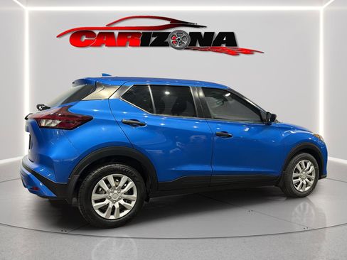 Used 2021 Nissan Kicks S image 8