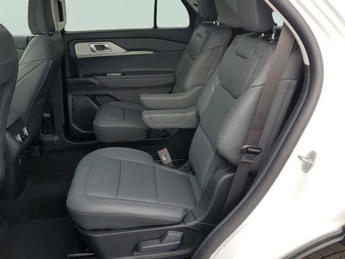 New 2026 Ford Explorer Active w/ Active Comfort Package image 35