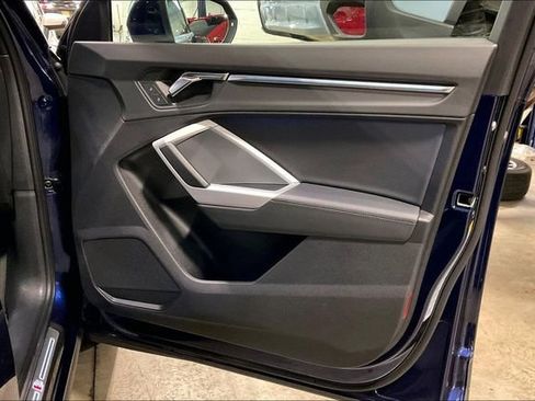 Certified 2023 Audi Q3 2.0T Premium Plus w/ Premium Plus Package image 24