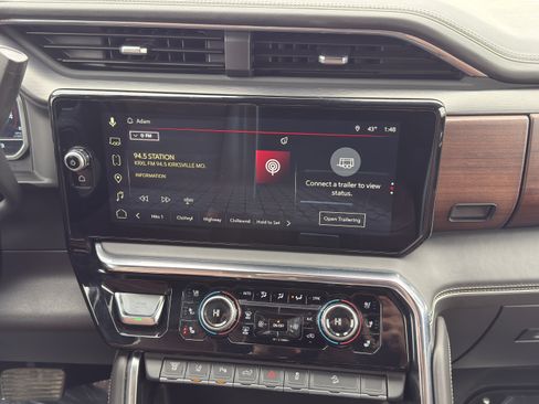 Used 2025 GMC Sierra 2500 Denali Ultimate image 38