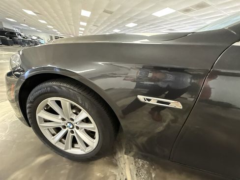 Used 2015 BMW 528i Sedan RWD image 9
