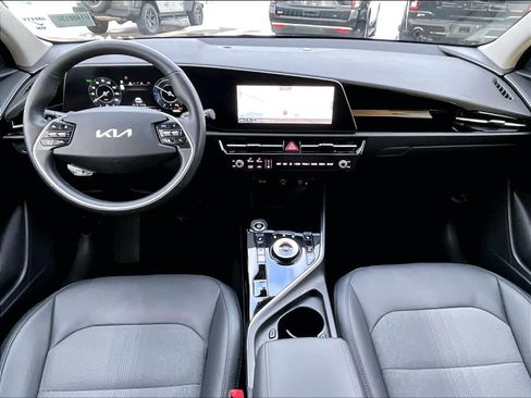 Used 2023 Kia Niro Wind w/ Wind Preserve Package image 21